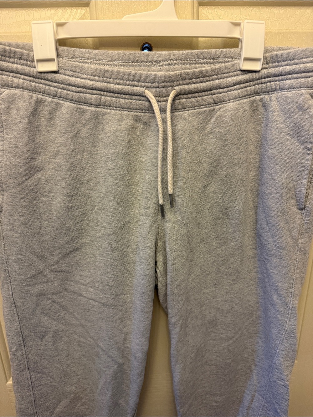 Aerie Light Gray Fleece Jogger Pants - Casual Drawstring Sweatpants - Picture 2 of 4